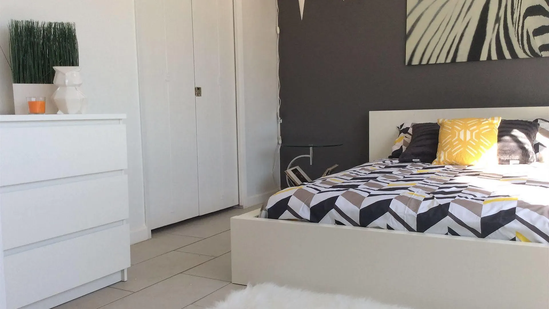 Modern Downtown Condo Palm Springs Hotell